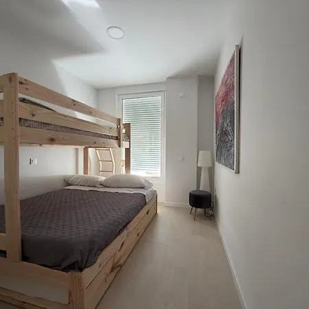 Flat Select Zoo Silgar Apartman *